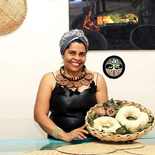 Chef Ruth Almeida representando a Raízes Gastronômicas